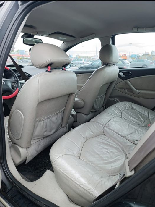 Citroen C5 1.8B // LPG //  2007 // Lift // Skóry // Zamiana //

Samoch