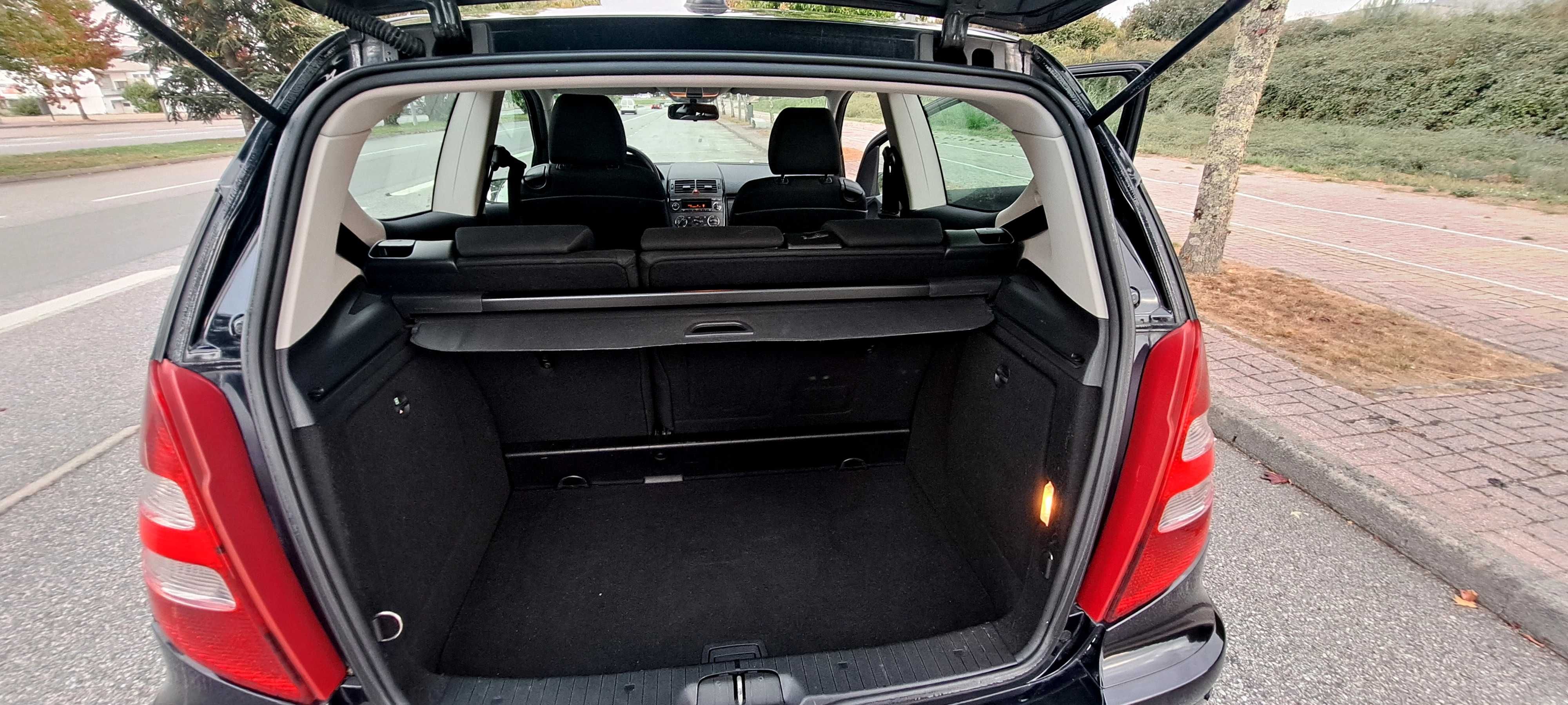 Mercedes A160,  diesel,  2006.