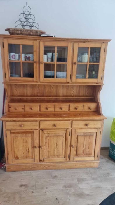 Komoda na sprzedaż.