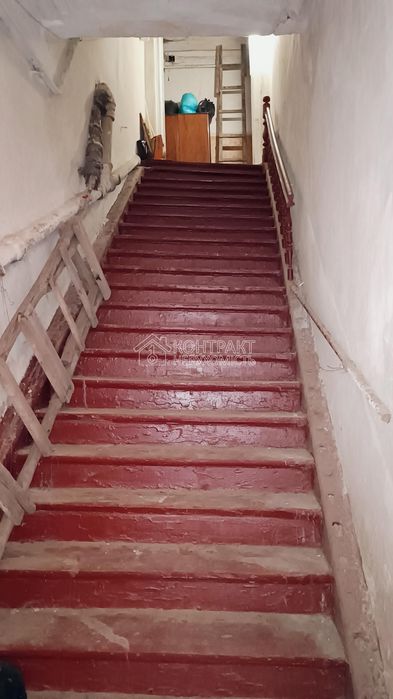 Продається 3к біля Цирку, Москалівка