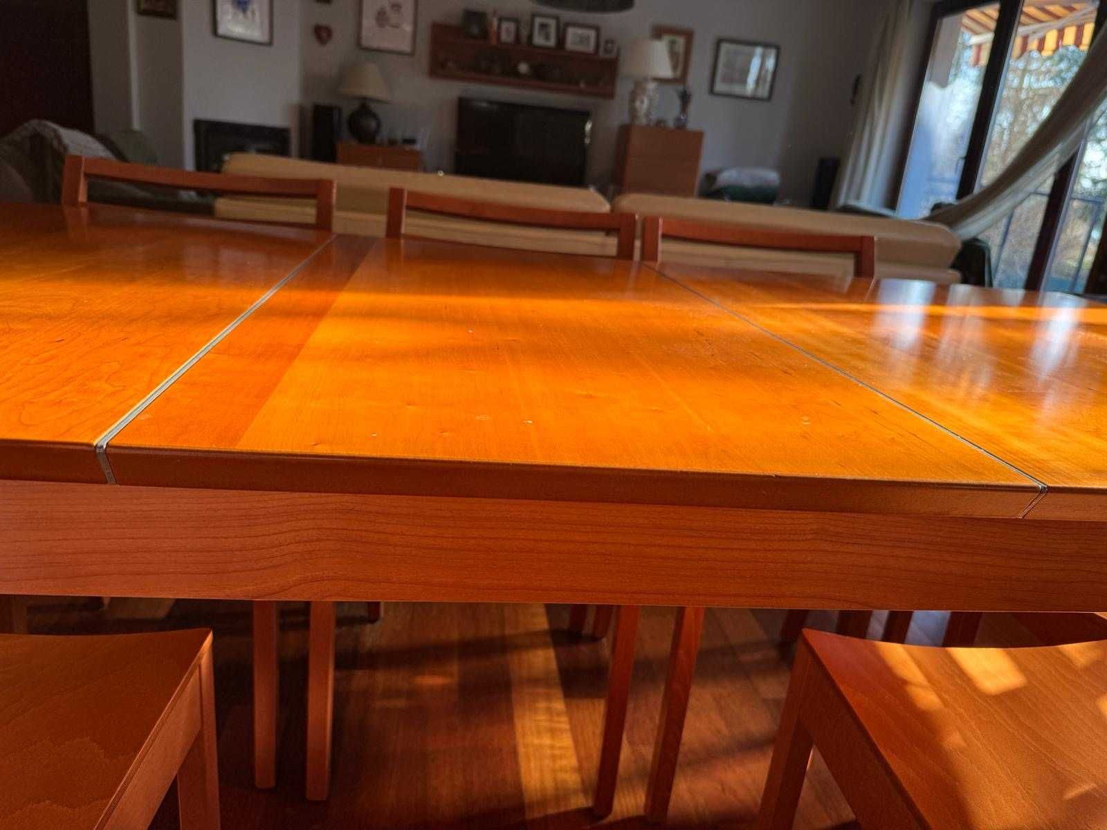 Stół drewniany (włoskiego producenta) 160/210 cm x 95 cm