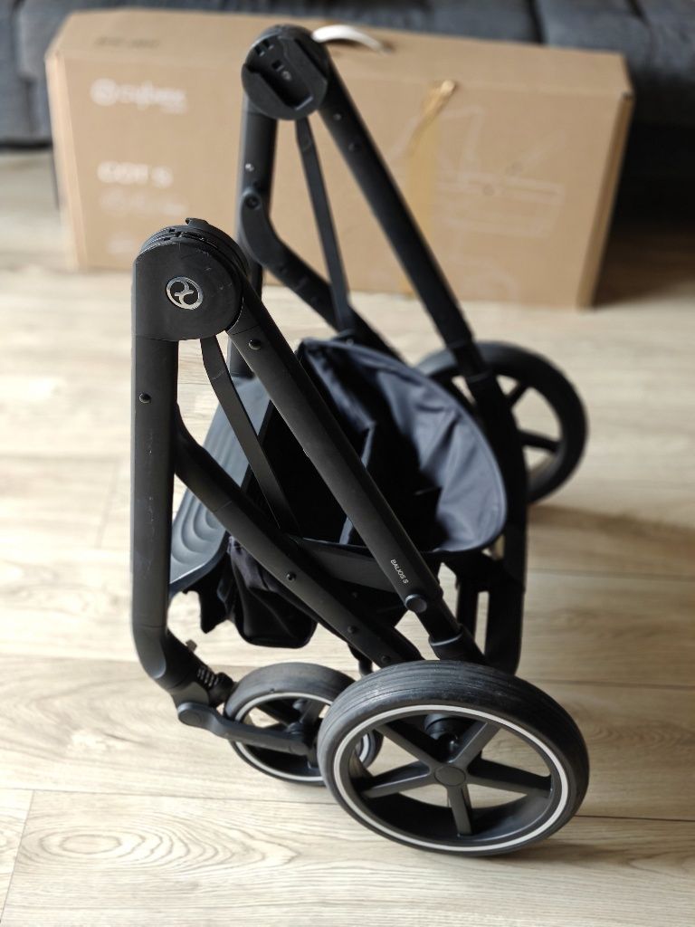 Sprzedam wózek CYBEX Balios S – pełen zestaw!