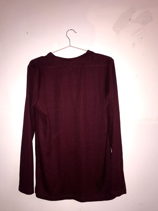 Blusa comprida de malha fina