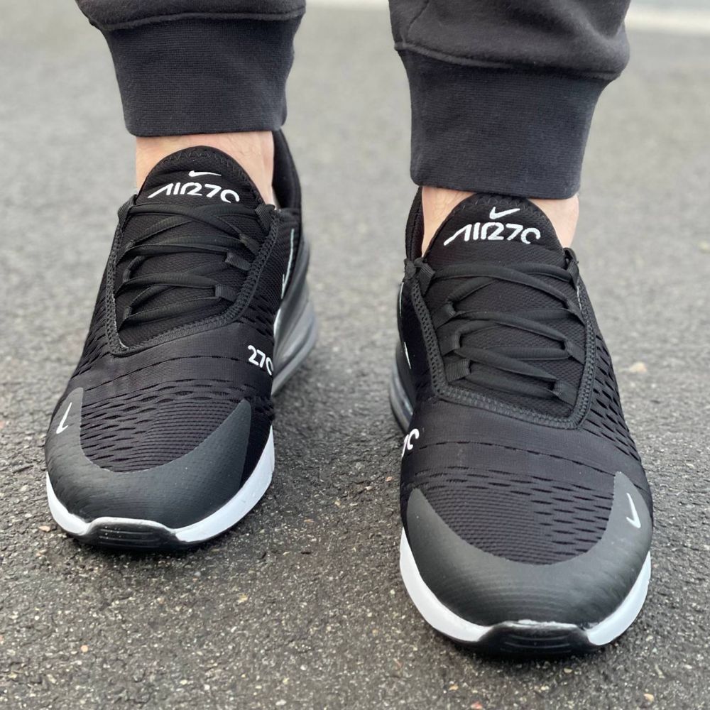 Чоловічі Кросівки Найк чорні з білим NIKE black white air max 40-45 рм