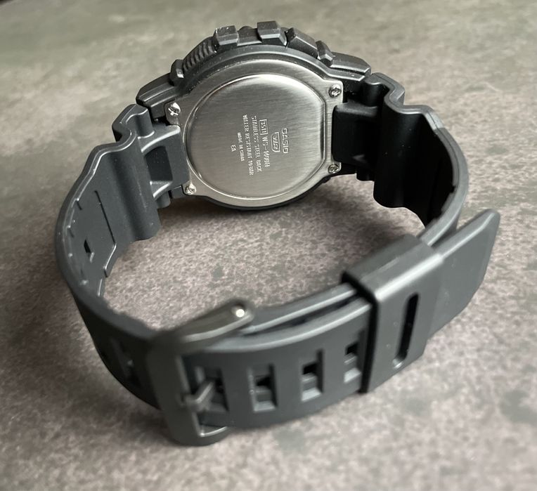 Годинник наручний Casio WS-1400H-1A новий оригінал illuminator