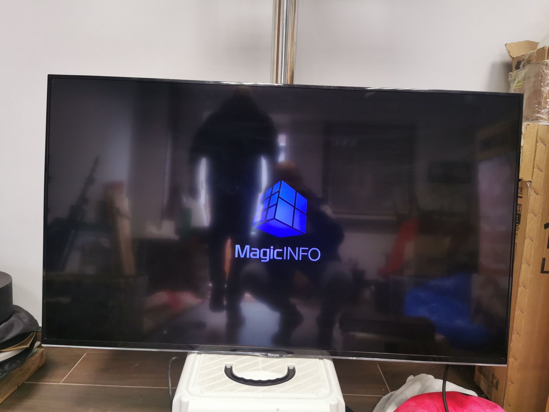 Samsung 48" Monitor Display LH48RMD