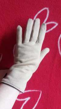 Ciepłe rękawiczki beżowe