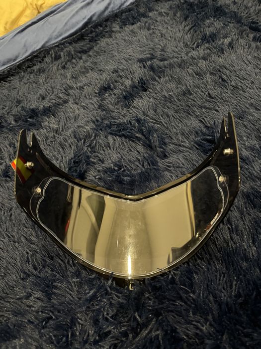 Viseira do Rinaldi e tear off do Bagnaia