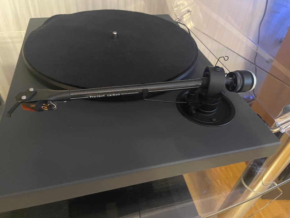 Gramofon  Pro ject  1- Xpression