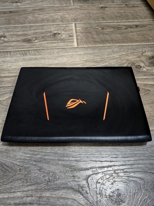 Ноутбук игровой Аsus Strix gl502vs / GTX 8Gb / i7