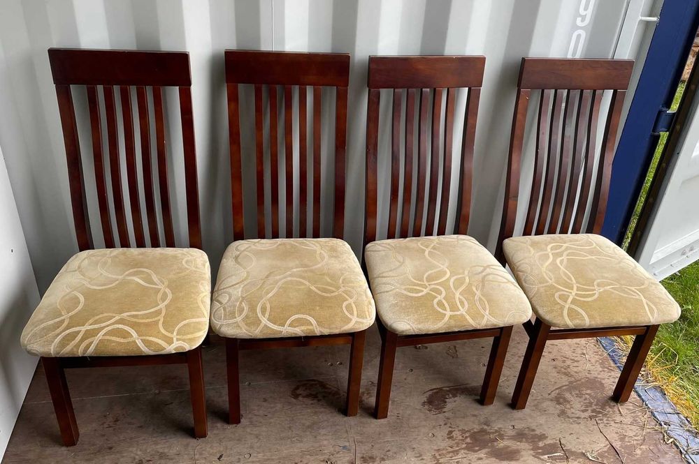 Krzesła komplet 4 szt