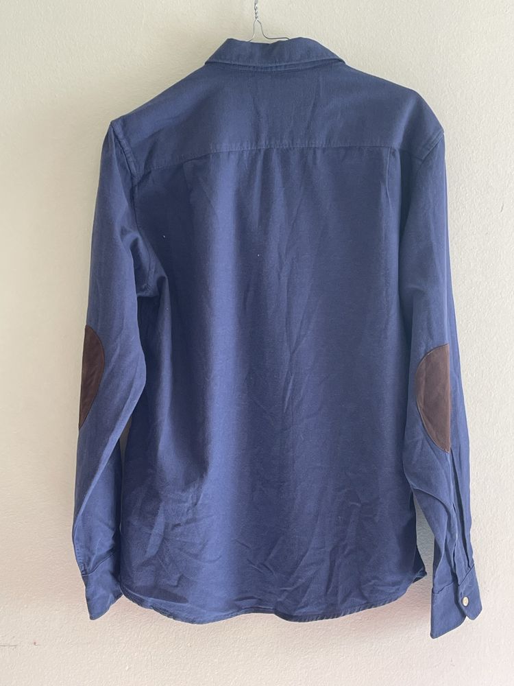 Vendo várias camisas!