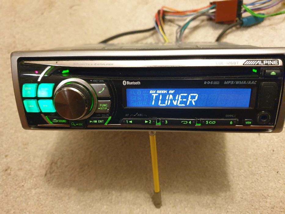 ALPINE CDE-126BT, Bluetooth, CD, ramki - b ładne