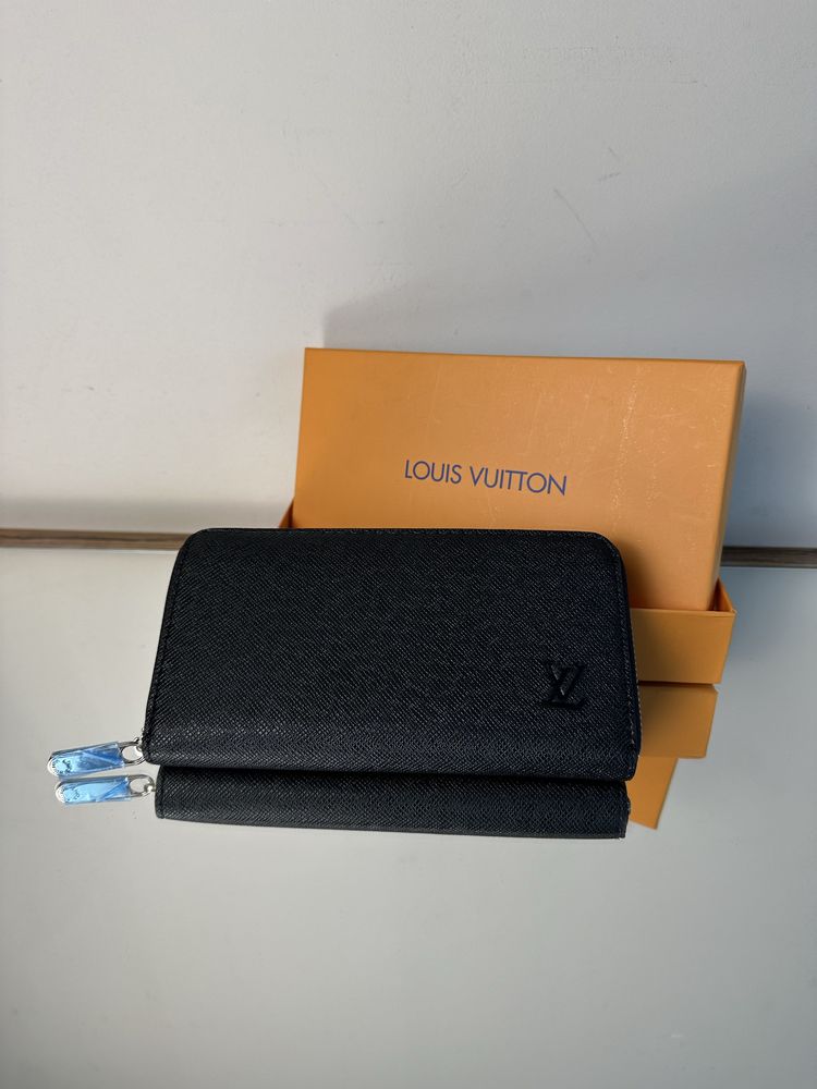 Portfel męski skórzany Louis Vuitton czarny LV w pudełku Premium