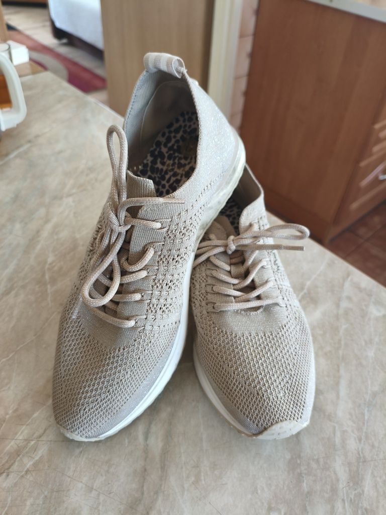 Buty damskie  Lastrada