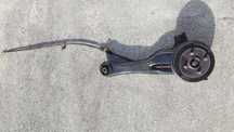Braço/Triangulo Suspensão esq. Mitsubishi Colt
