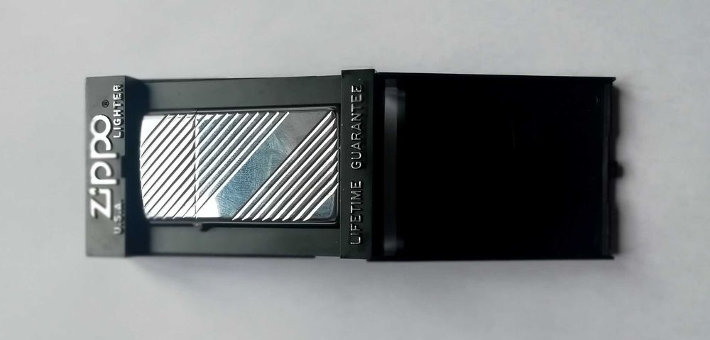 Isqueiro Zippo Slim Brite-Cut 1621 de 1992