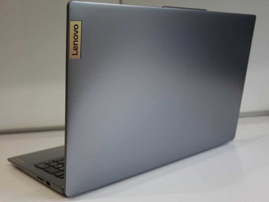 Идеал Lenovo IdeaPad Slim 3 15.6 IPS FHD Ryzen 7 7730 16GB 1TB АКБ 96%