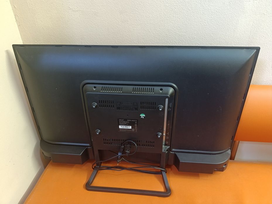 Телевизор Akai UA32LEF1T2