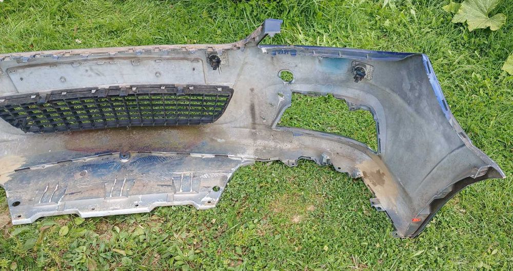 Передний бампер Opel Vectra C рестайл, туманки, губа, решетки