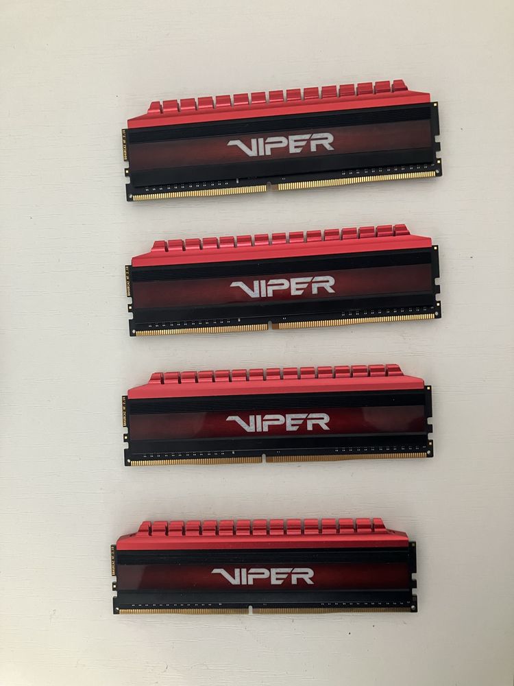 Pamięć RAM Patriot Viper 4 8GB [2x4GB] DDR4 3000MHz CL16 sprawna