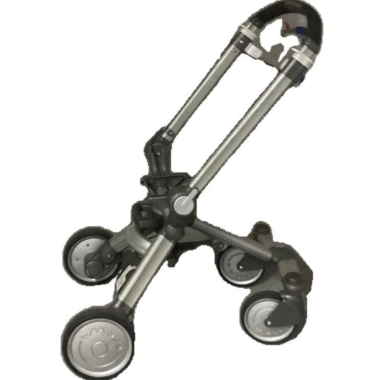 Cadeira de passeio com opcao alcofa Chicco