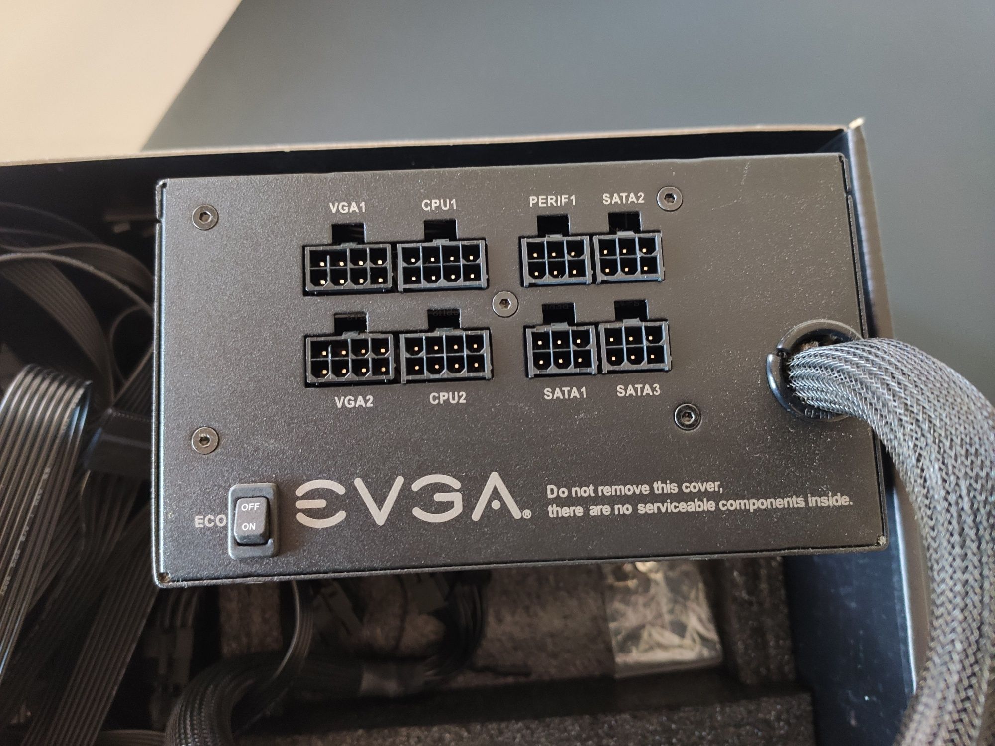PSU fonte de alimentação EVGA GQ 650w 80PLUS GOLD