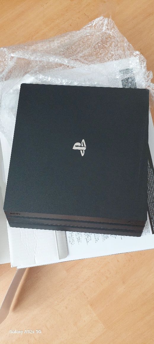 Play Station 4 pro