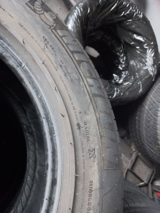 Opony używane 235/65/17 michelin 4x6.5 mm