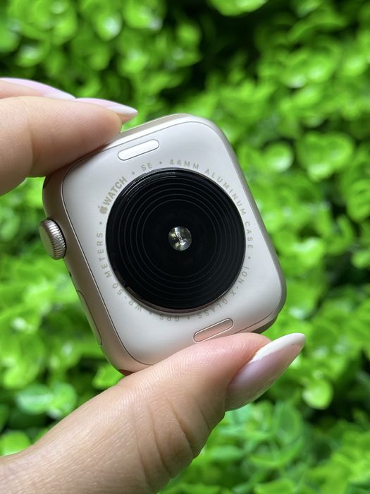 Apple Watch SE3, 44mm, Starlight | Епл Вотч СЕ3, 44мм, белые