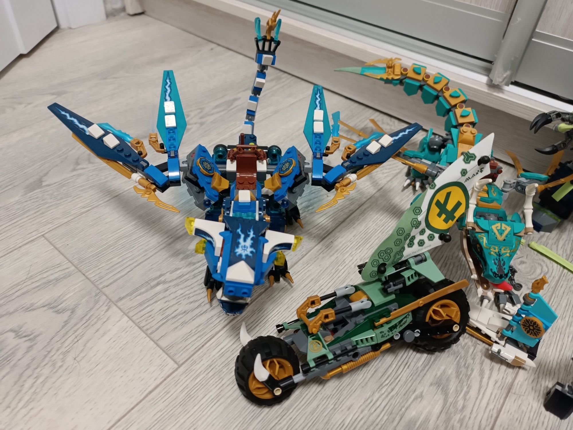 Лего Ninjago много наборов