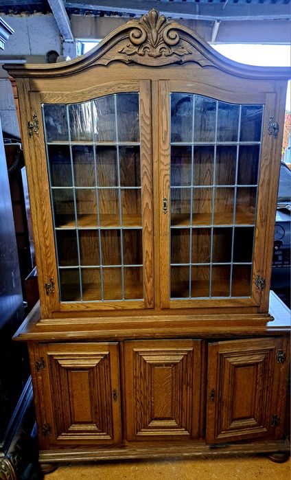 Kredens dębowy rustykalny