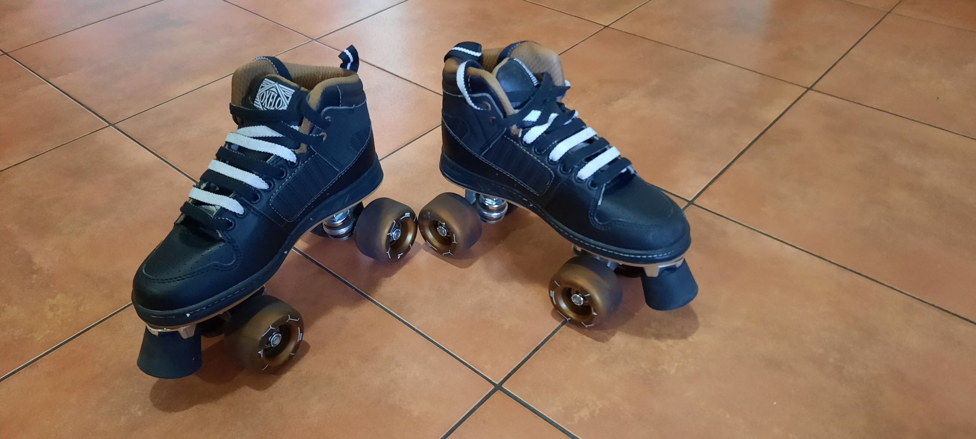 Wrotki Oxelo Quad 5 Man + ochraniacze Coolslide