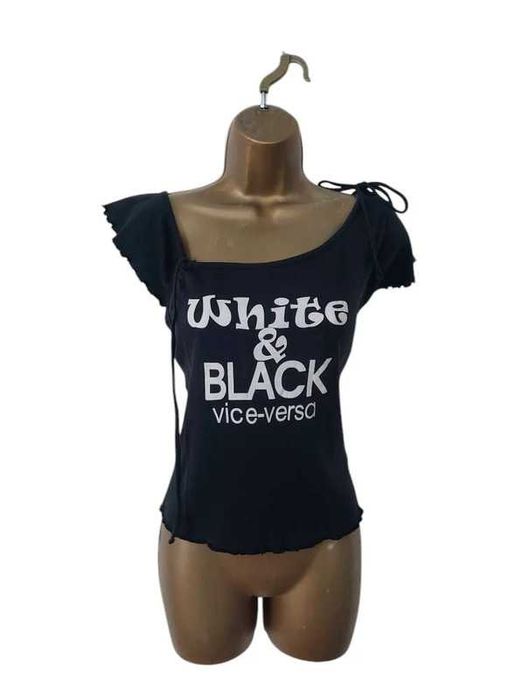 Top vintage z odkrytymi ramionami