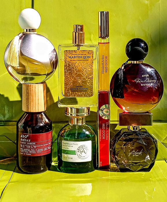 MORGAN. Martin Lion U 04. Fabien Marche Amber. Avon. Elizabeth Arden.