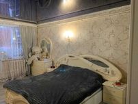 продам 3 комн  пгт.  Александровка  25 999 у.е