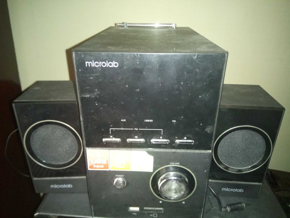 Музичний центр microlab