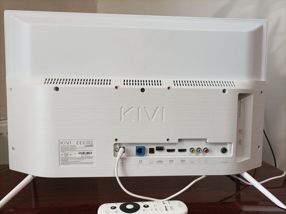 Smart телевізор Kivi 24 дюйми