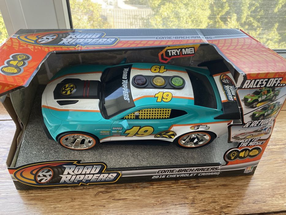 Машина Road Rippers Shevrolet Camaro