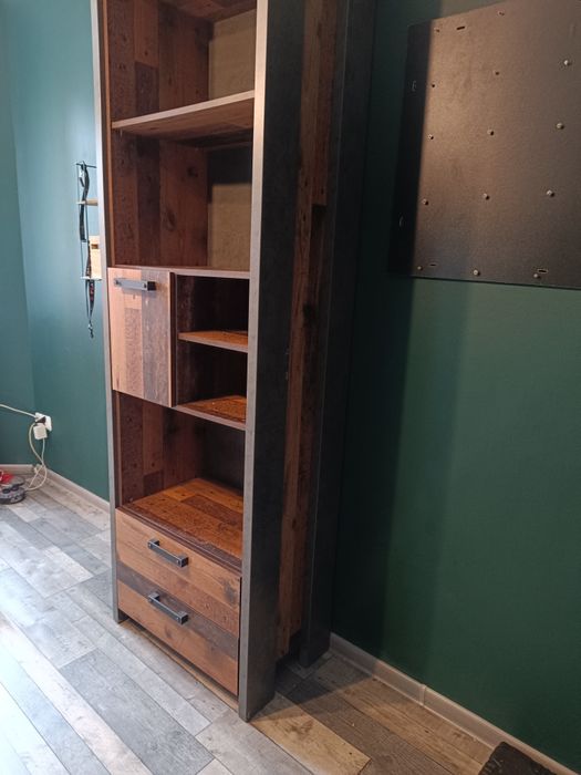 Biurko +Regał Młodzieżowy używany