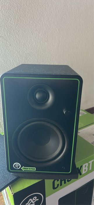 Monitor Mackie CR5-XBT