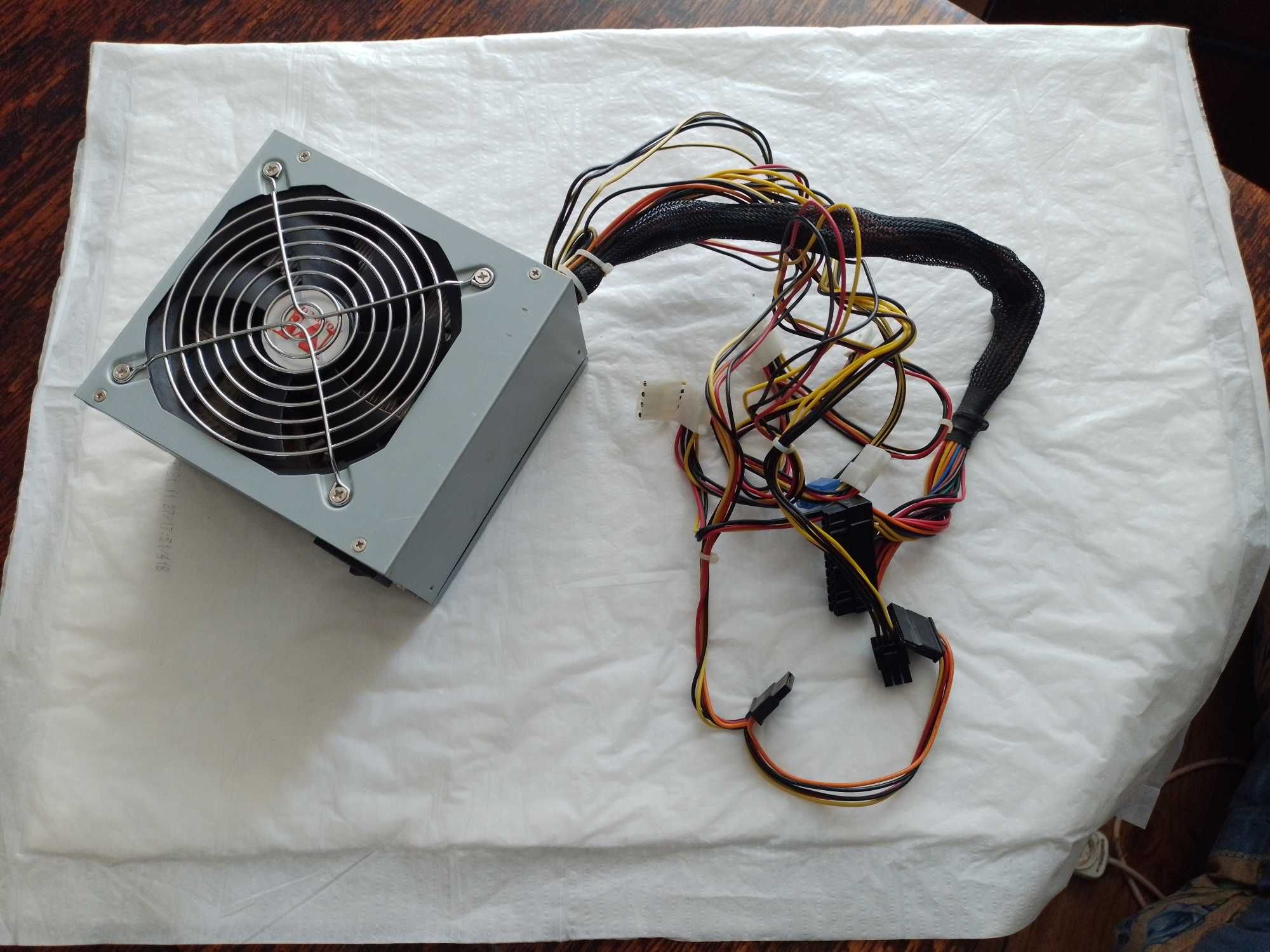 Продам ATX Блок Питания для Компьютера / Power Supply на 350 W / Ватт