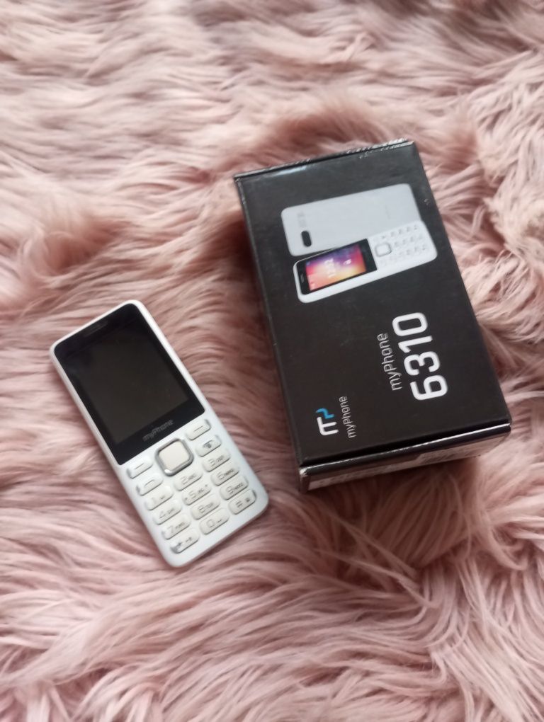 Telefon z klawiaturą