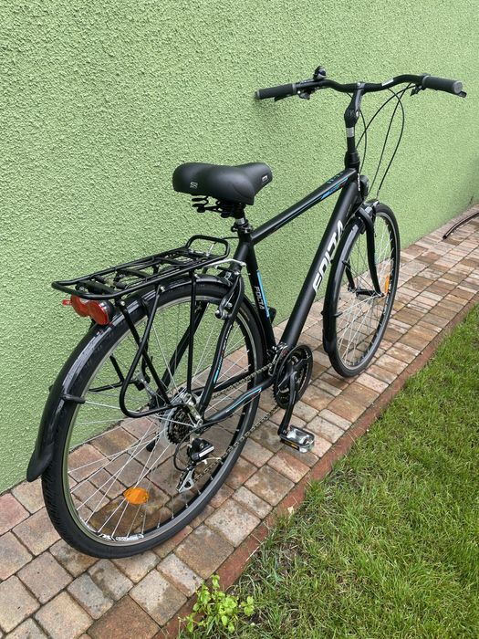 Nowy rower trekkingowy na kołach 28”