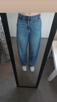 baggy jeansy Bershka
