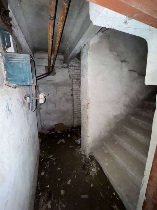 Подвальное помещение Продажа/Аренда 180 кв.м. в центре города