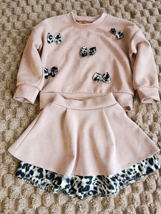 Речі для дівчинки