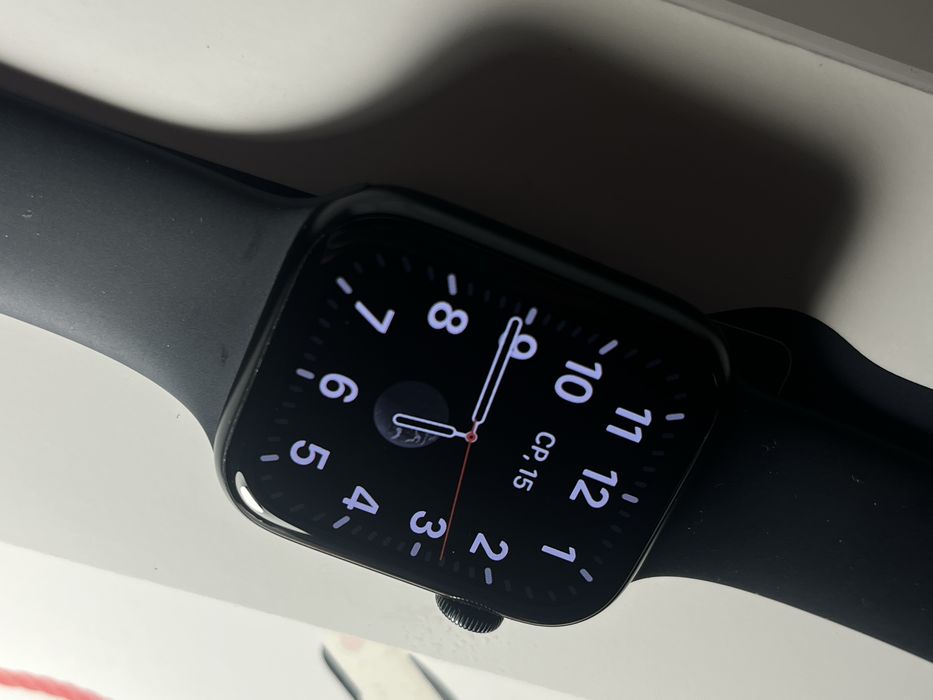 Єпл вотч СЕ2. 44 мм