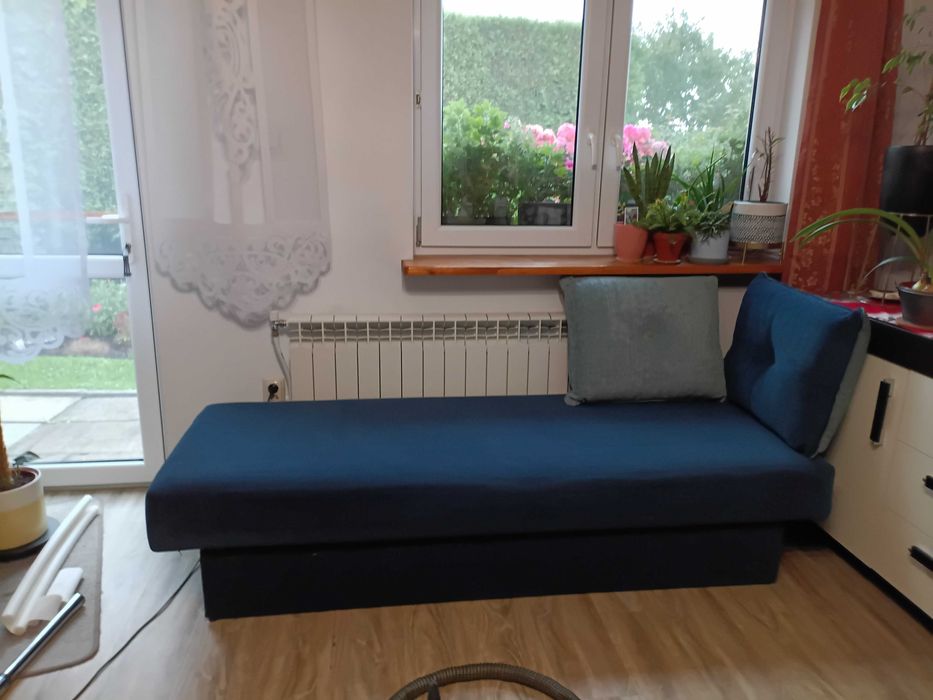 Leżanka Tapczan Wersalka 202 x 70 cm Super Stan Oddam za Kawę