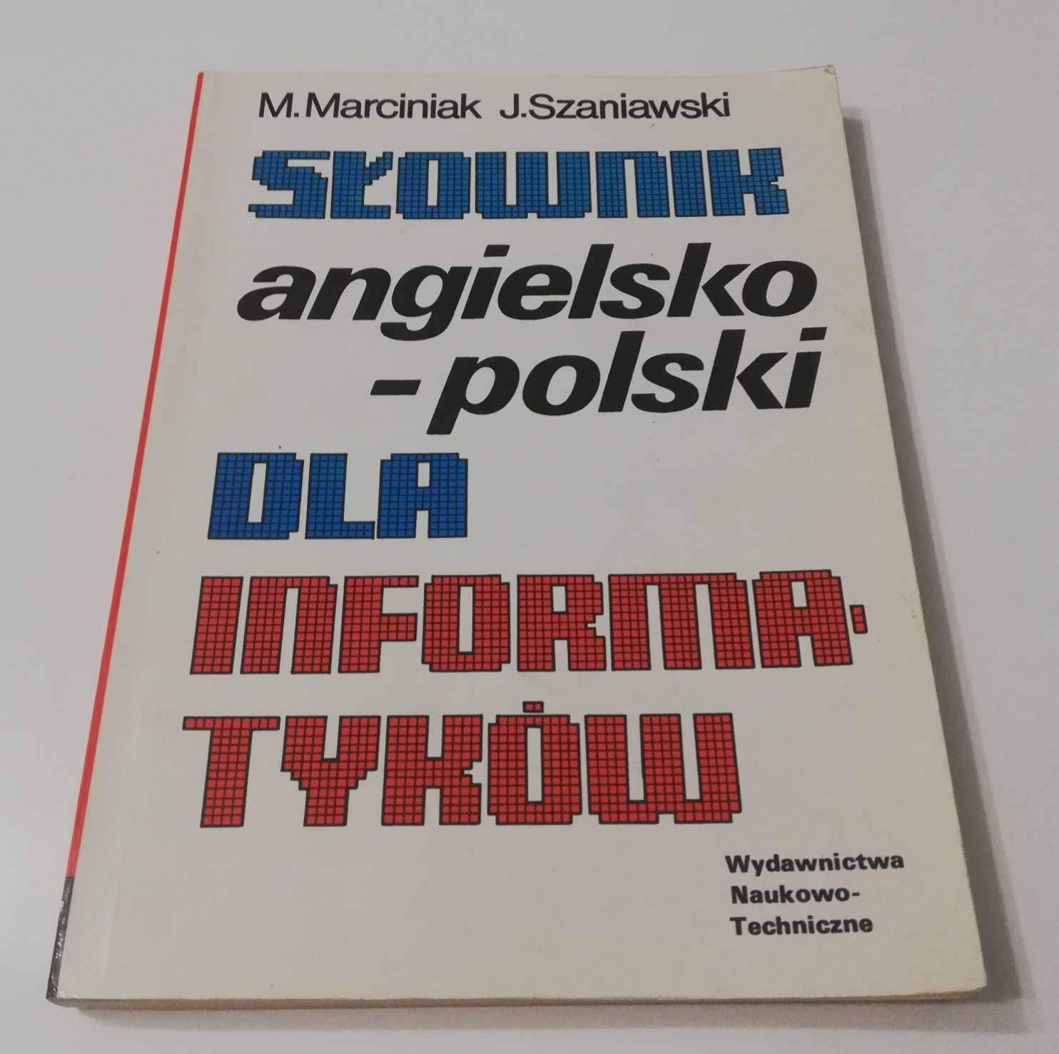 Antykwariat - Słownik angielsko-polski dla informatyków.